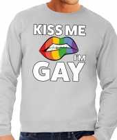 Carnavalskleding kiss me i am gay sweater shirt grijs heren roosendaal