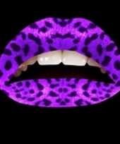 Carnavalskleding paarse luipaard lip tattoo roosendaal