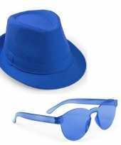 Carnavalskleding toppers blauw trilby party hoedje blauwe zonnebril roosendaal